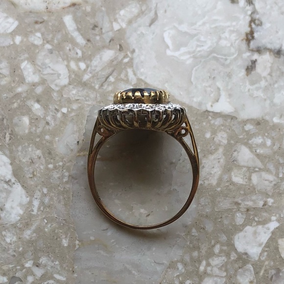 Vintage Sapphire Diamond Halo Yellow Gold Ring - Picture 11 of 11